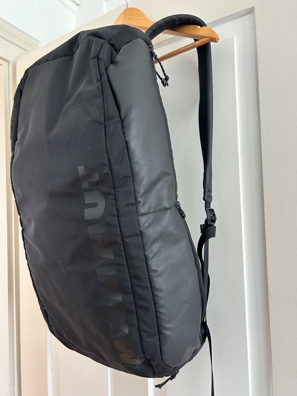 Mammut Zaini: Mammut Rucksack, Seon Cargo 35 – Usato da Steinen venduto da auuum