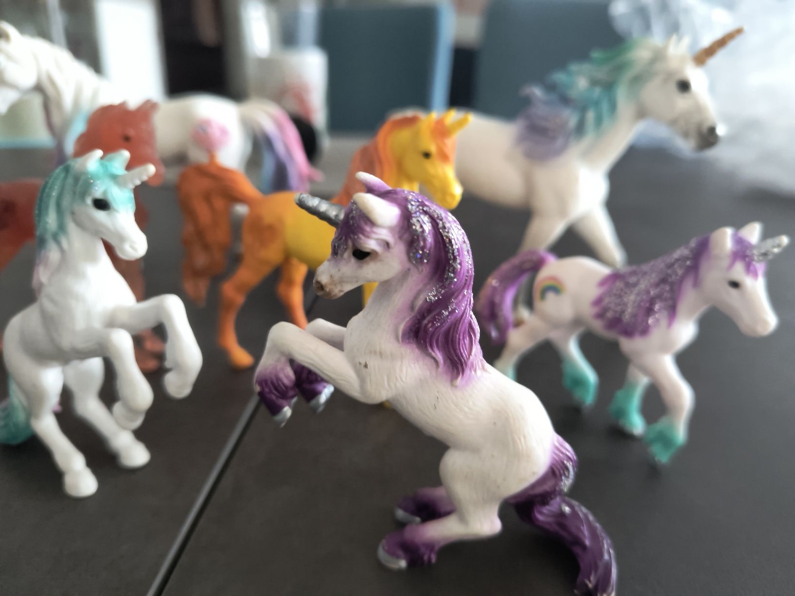 Schleich Figuren: Konvolut Spielfiguren Einhörner Schleich 10 Stk. – Gebraucht aus Würenlingen von Striga 2