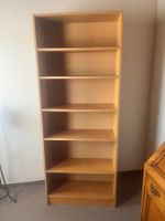 Bücherregal