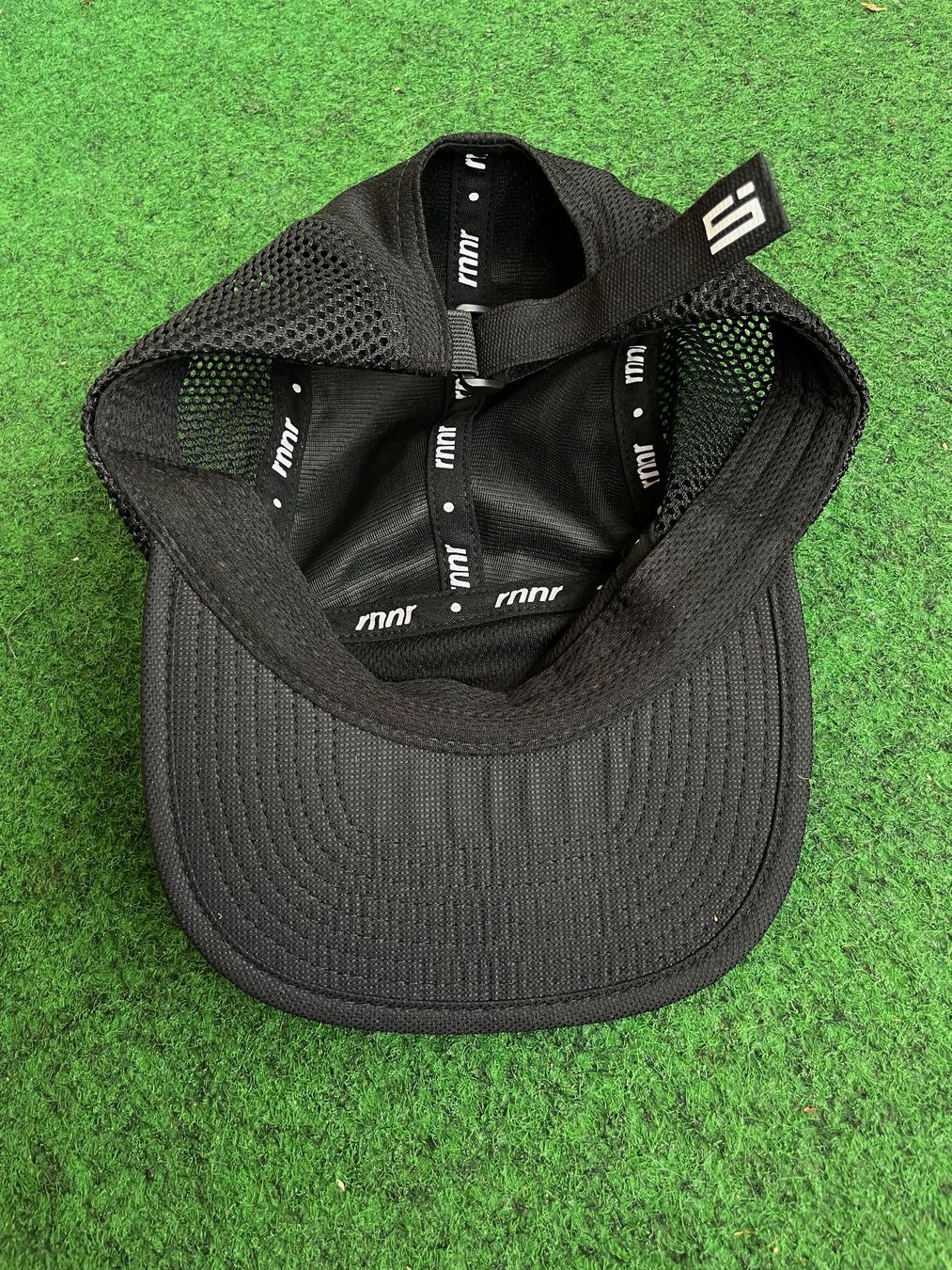 Copricapi, berretti & cappellini: Super Sapiens Cap 5-panel – Usato da Zürich venduto da le_souk 4