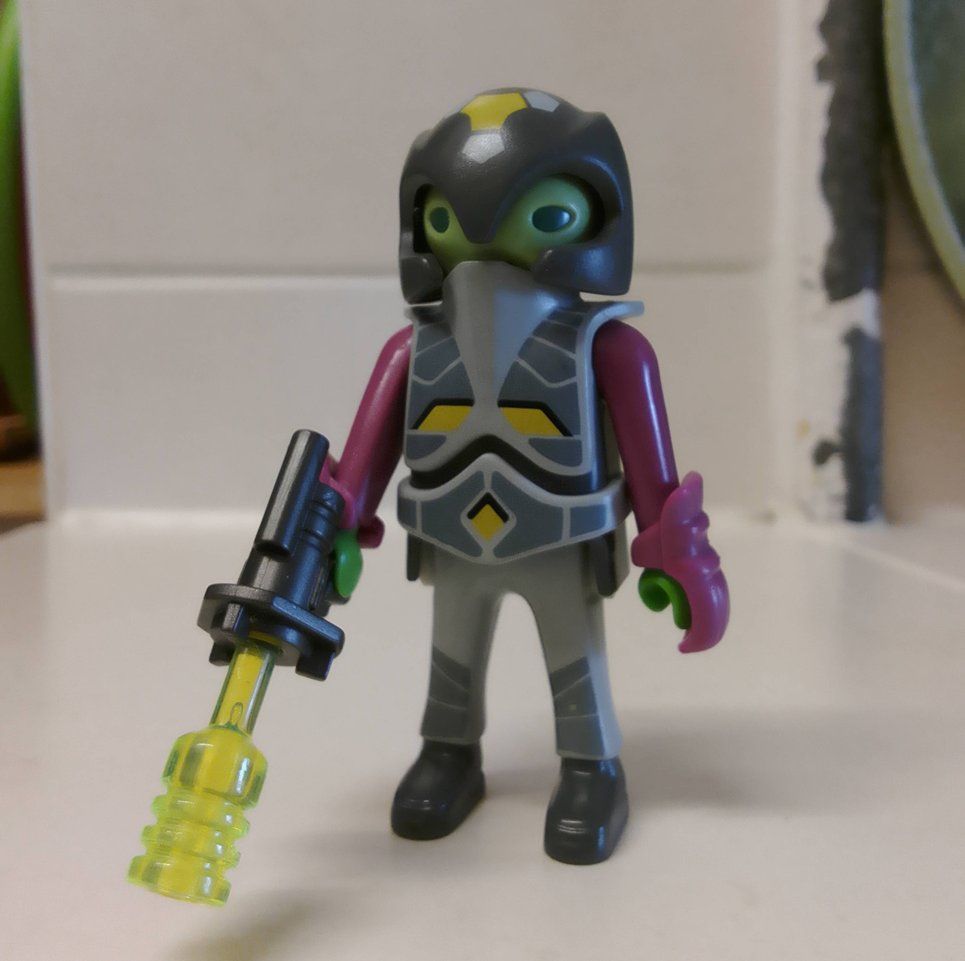 Playmobil Giocattoli: Playmobil Extraterrestre : Set 4590 – Usato da Le Locle venduto da Nidaime_Tackle