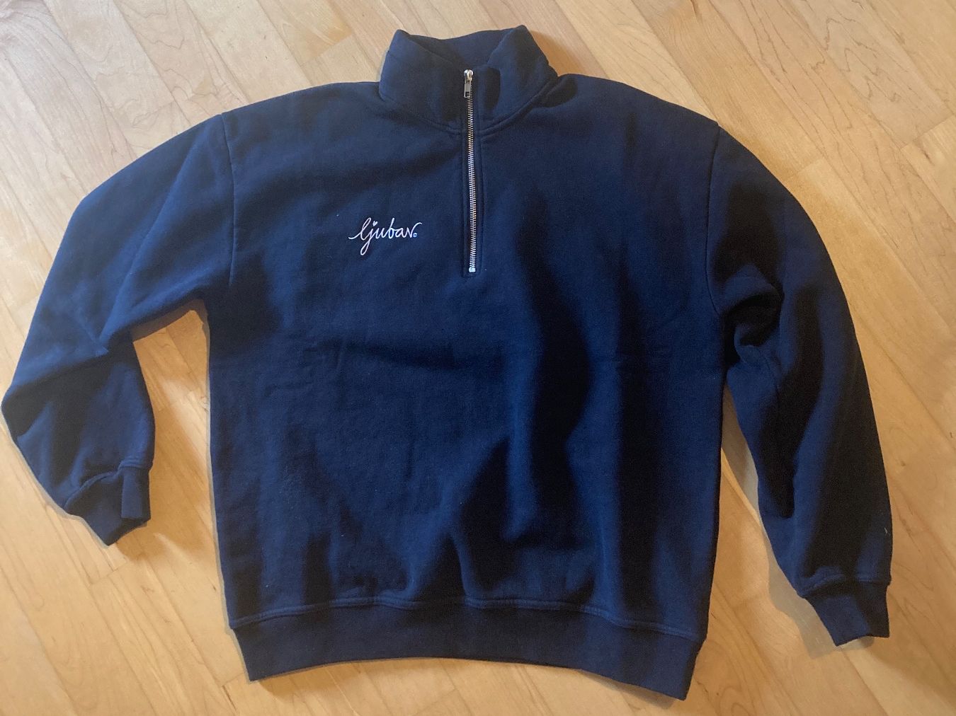Maglioni & Felpe: Ljubav Pullover mit Reissverschluss – Nuovo (secondo la descrizione) da Wabern venduto da ann_c9zh