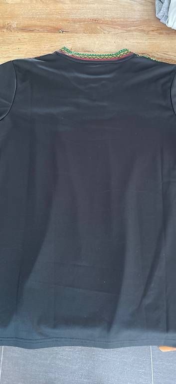 Leibchen & Hosen: Mali Trikot Schwarz Grösse S – Gebraucht aus Roggliswil von trek01 3