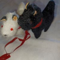 Puppendeco 2 Hündchen aus den 1950 igern