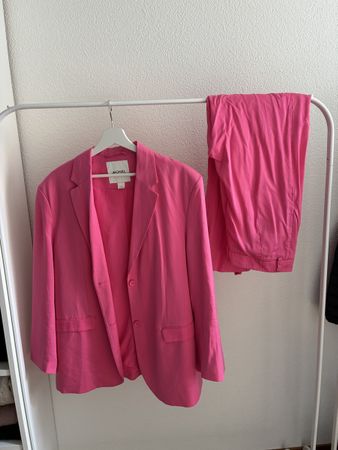Ensemble tailleur Monki rose veste S pantalon 40