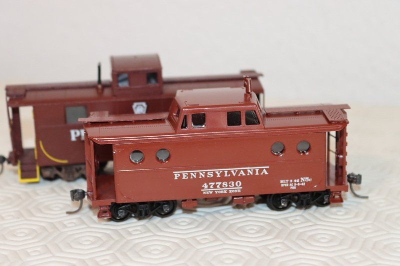Modelleisenbahnen: 3 US Caboose ( 542 ) – Gebraucht aus Kerzers von Winu64 2