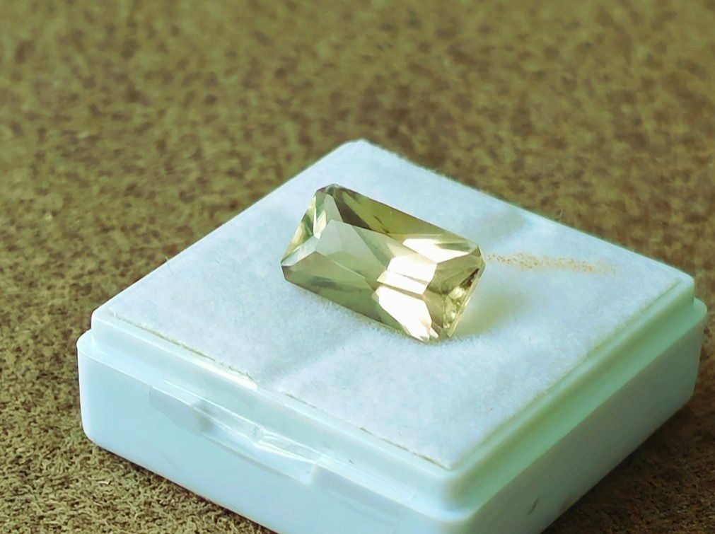 Pietre preziose: Csarite,Diaspore Farbwechsel – Nuovo (secondo la descrizione) da Wolhusen venduto da toni079 3