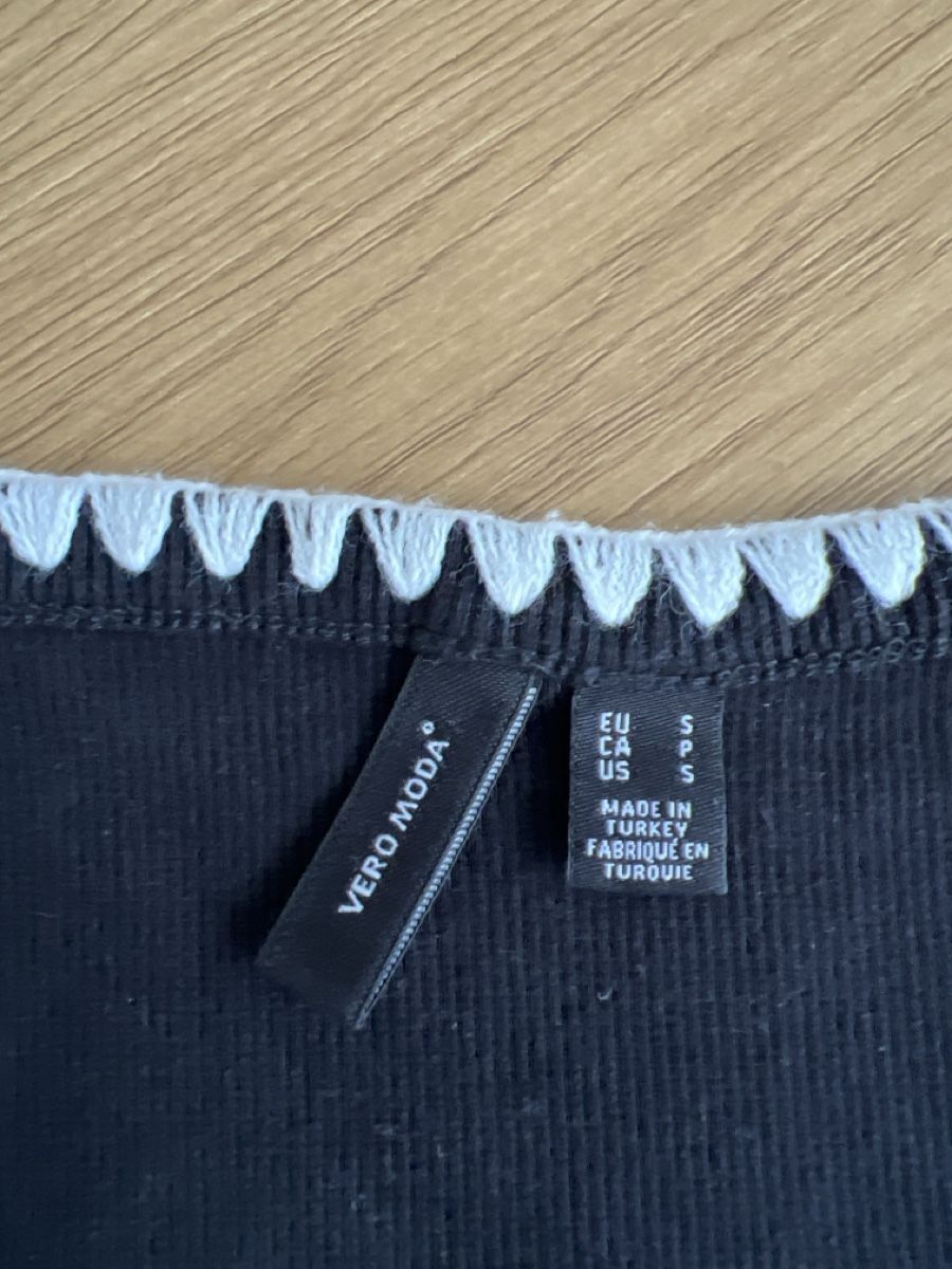 Vero Moda Top: Vero Moda Top Gr. S – Usato da Schübelbach venduto da 18sunshine 1