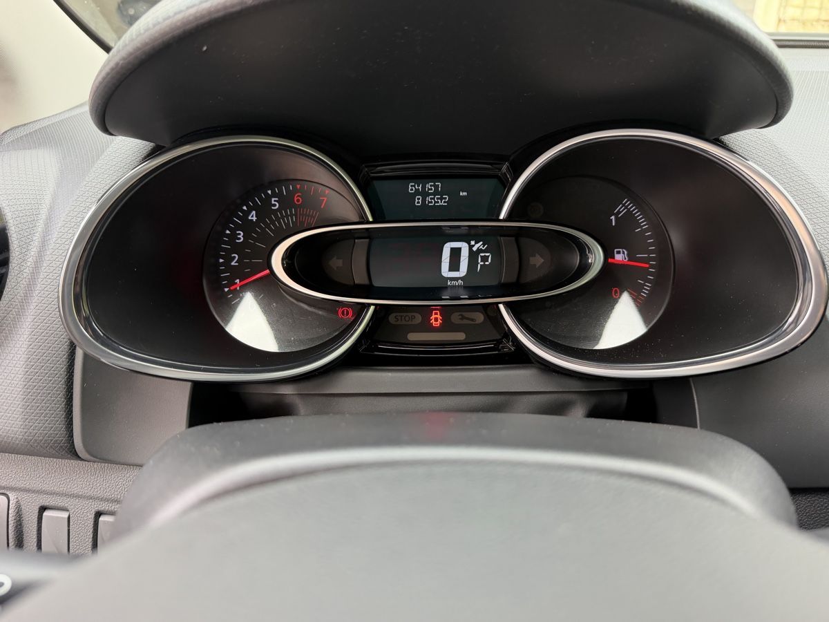 Renault Autos: Renault Clio 1.2 – Gebraucht aus Monthey von aym_8nc6 8