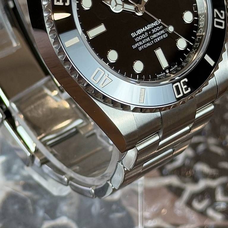 Orologi: Rolex Submariner 41mm 124060 – Usato da Genève venduto da minty.watches 6