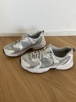 New Balance Sneaker 530 weiss silber 