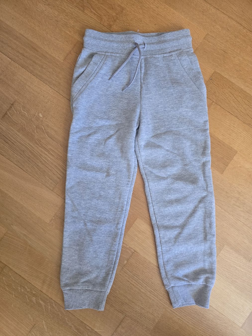 Ensembles coordonnés: Mädchen Set Pullover & Jeans Primark Grösse 116 – D'occasion à Reinach BL par snezhana 4