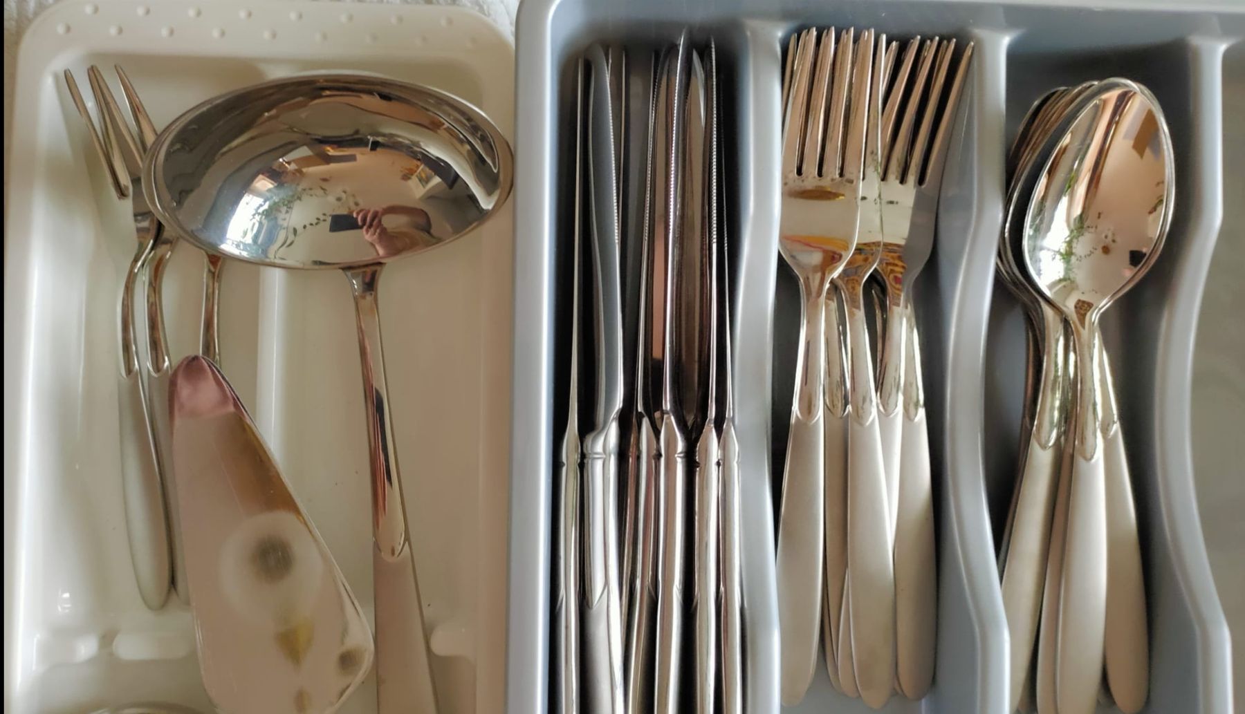 Set di posate: 72 Teil. Besteck Set von Berghoff – Usato da Luzern venduto da Luzern_Energy 7