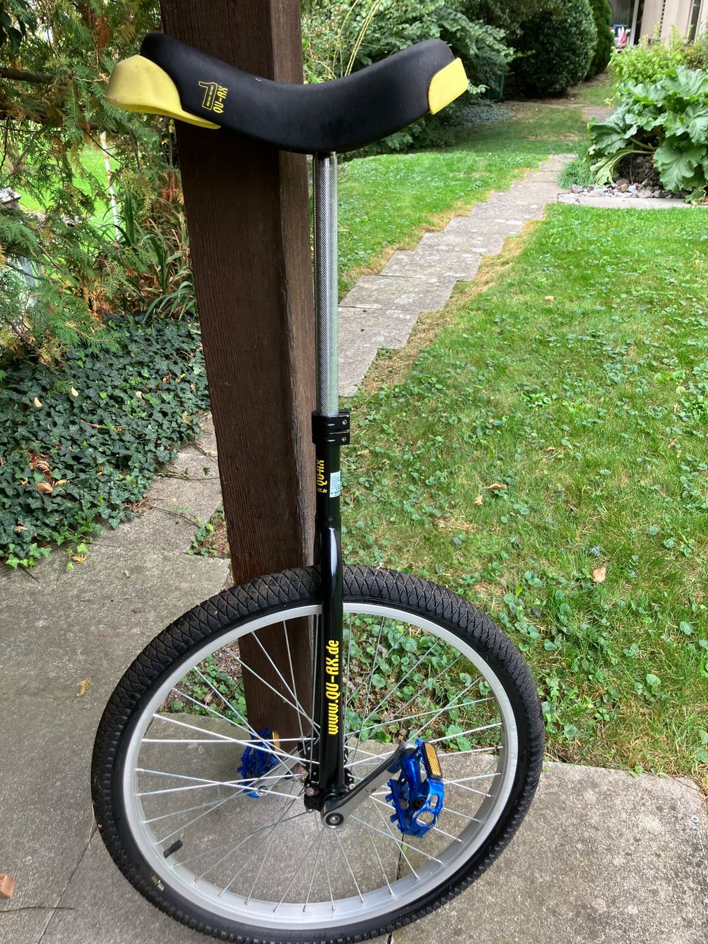 Qu-Ax Biciclette: Einrad Qu-Ax 24" – Usato da Unterseen venduto da sch_m26k