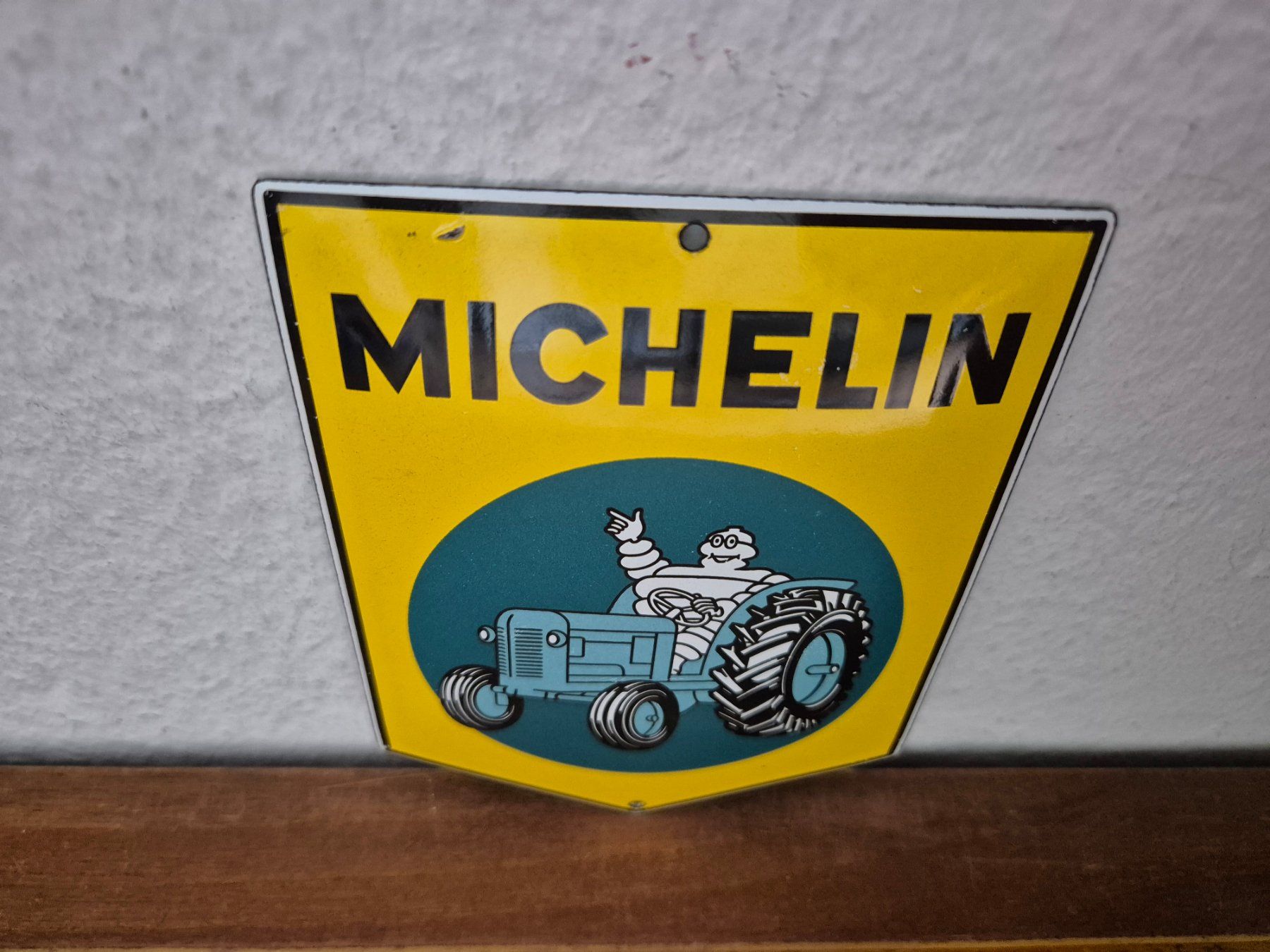 Michelin Ecriteaux: Emailschild Michelin Bibendum Traktor Logo Emaille Schild – Neuf (Voir description) à Schaffhausen par pfanis09 2