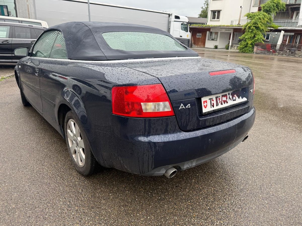 Audi Automobili: AUDI A4 Cabrio – Usato da Niederuzwil venduto da union1963 3