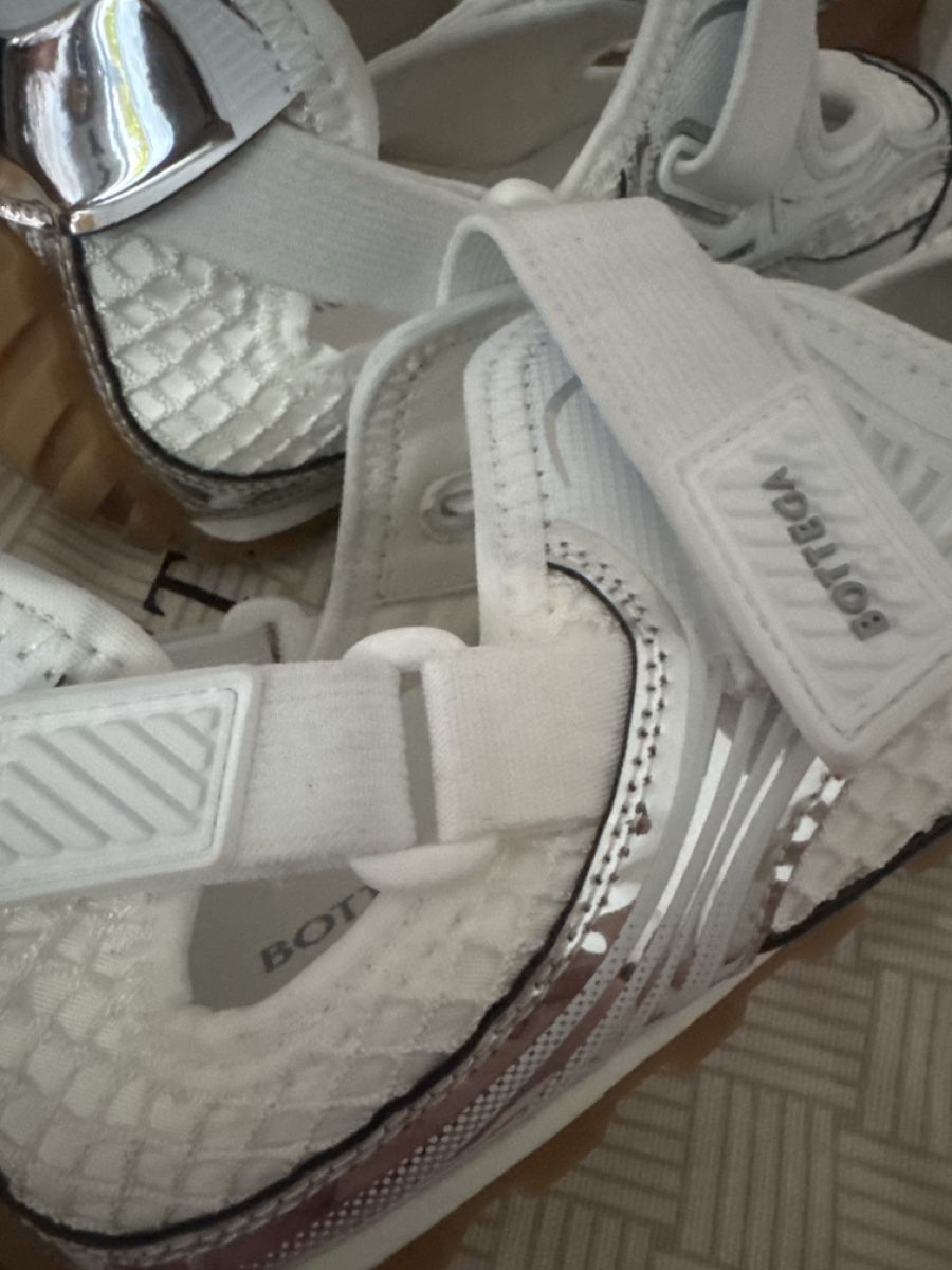 Scarpe da donna: Bottega Venetta Orbit Flash Mary-Jane-Sneakers – Nuovo (secondo la descrizione) da Luzern venduto da TENDIMO 5