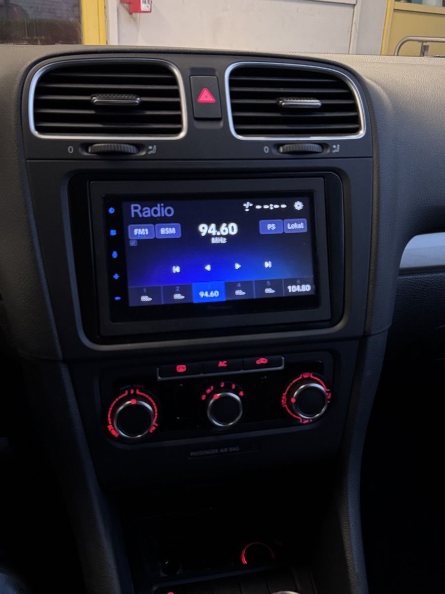 VW Automobili: VW GOLF 6 1.6 tdi – Usato da Bern venduto da kamen02 6