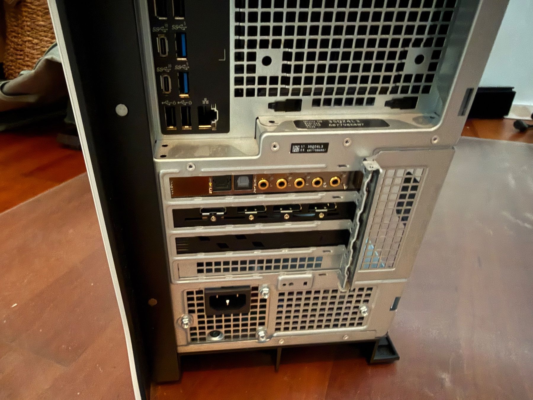 Alienware PCs: Alienware Aurora R13 Barebone – Gehäuse, Mainboard, Netzteil – Defekt aus Reinach BL von bos_jm59 4
