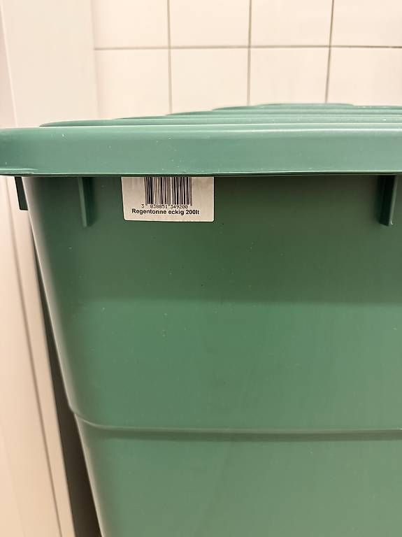 Bewässern & Giessen: Regentonne 200l – Gebraucht aus Zürich von Phinchen317 1
