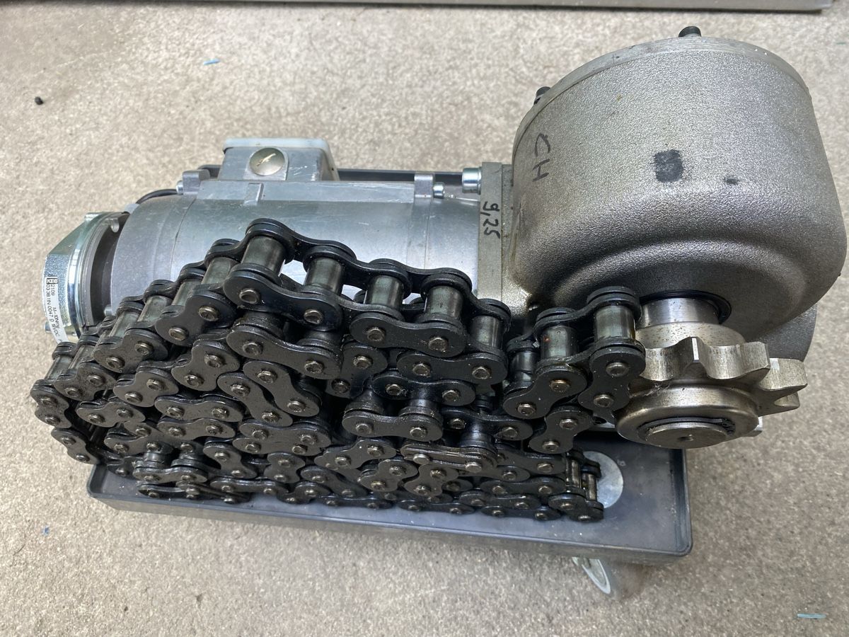 Motori: Elektromotor Getriebe von EMB – Usato da Oetwil am See venduto da sad_y5gf