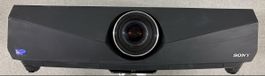 SONY Beamer / Projektor VPL-FX40 mit Halterung ab Fr. 1.-
