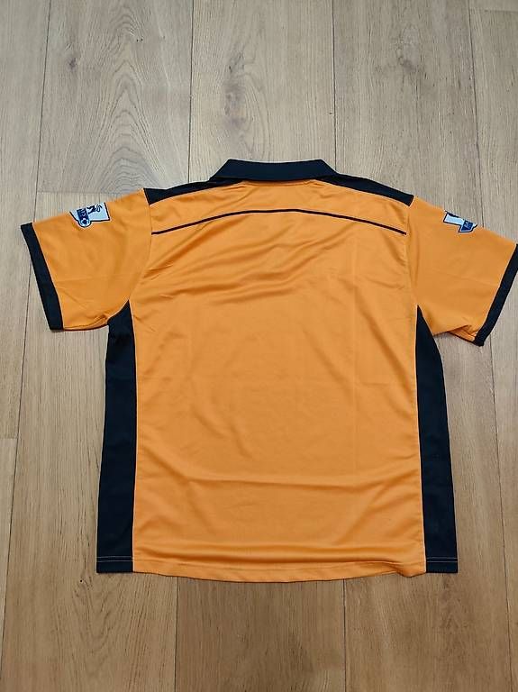 Canottiere & Pantaloni: Wolverhampton Wanderers Heim-Trikot der Saison 2010-11 – Usato da Buchs AG venduto da Isc1 1