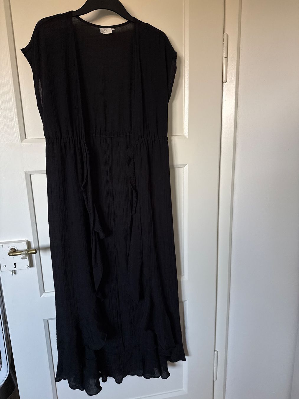 Kleider: Tolles Strandkleid Grösse Kaffe Grösse 34 – Neu (gemäss Beschreibung) aus Basel von jetzt-wird-gemistet 3