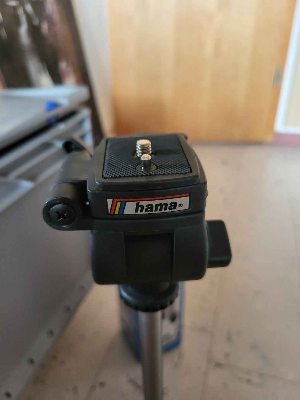 Hama Trépieds & Accessoires: Kamerastativ Hama – D'occasion à Möhlin par phoenixIE 1