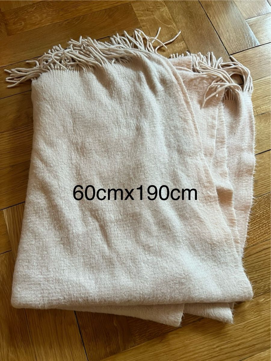 H&M Foulard & Sciarpe: H&M Winterschal – Nuovo (secondo la descrizione) da Bern venduto da lea_wf9x 1