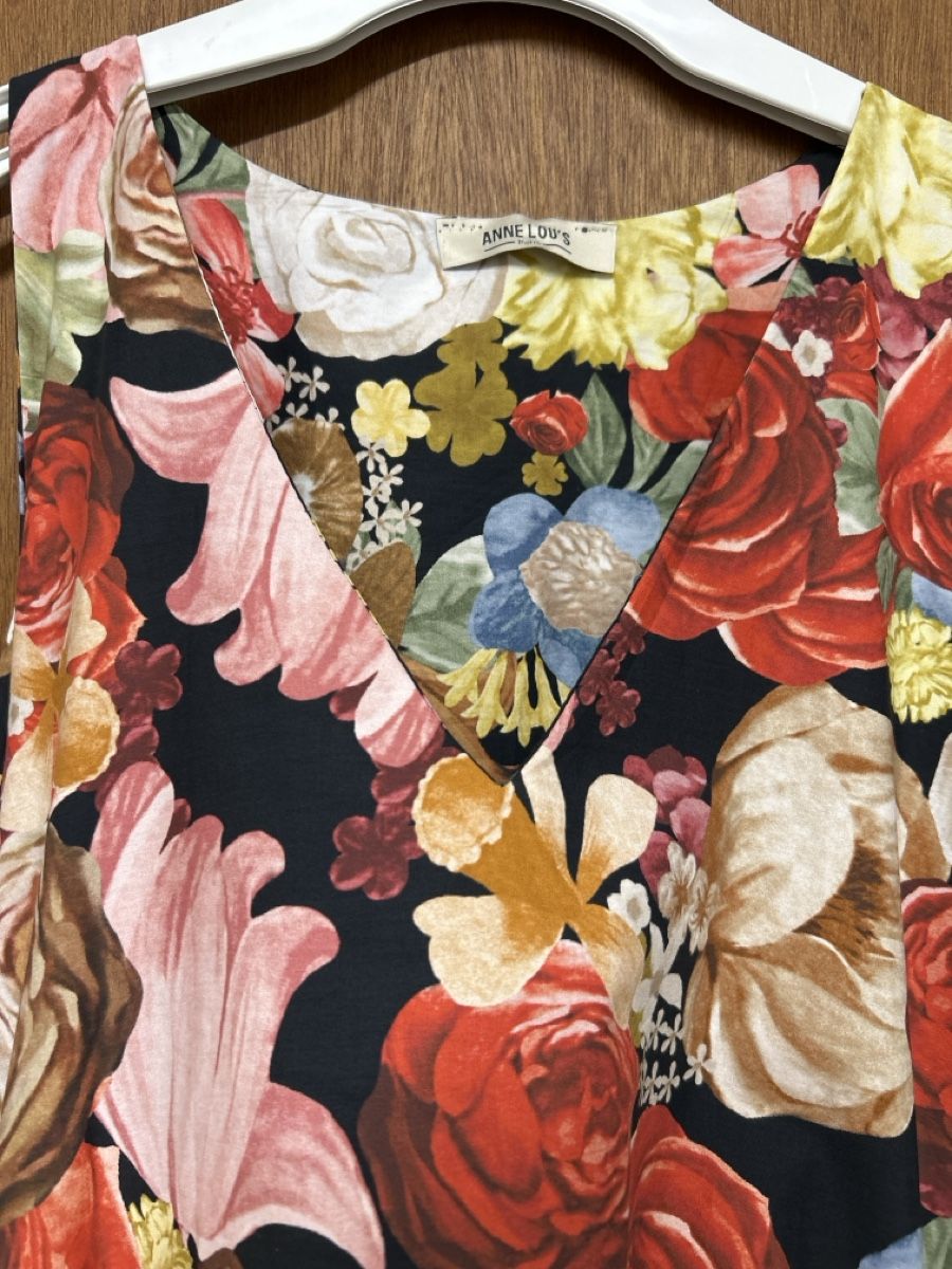 Vestiti: Kleid mit Blumenmuster Grösse 36/38 neuwertig – Nuovo e nell'imballaggio originale da Umiken venduto da AzizaAmar20 1