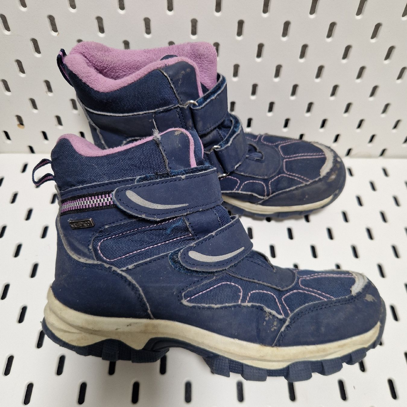 Lowa Scarpe per ragazzi: Robuste Lowa Wanderschuhe, Grösse 35 – Usato da Gwatt (Thun) venduto da Letzte-Chance-III 2