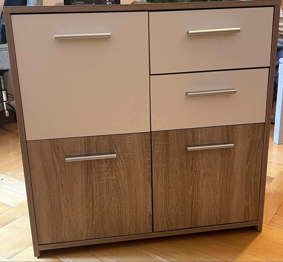 Cassettiere: Commode en état irréprochable comme neuf – Nuovo (secondo la descrizione) da Bulle venduto da Sammobil 6