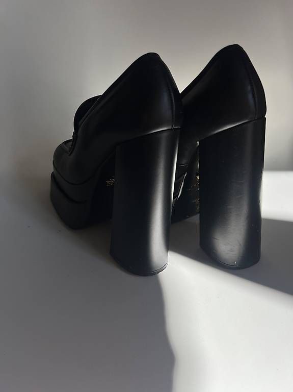 Versace Scarpe da donna: VERSACE MOCASSINI PLATFORM – Usato da Mendrisio venduto da ele_fsn8 2