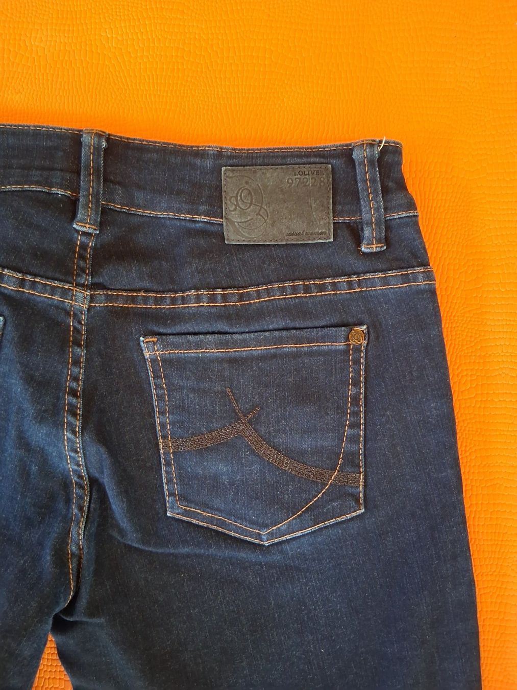 S.Oliver Jeans: Damen Jeans s.Oliver dunkelblau Gr.36 – Gebraucht aus Dottikon von Storm990 4