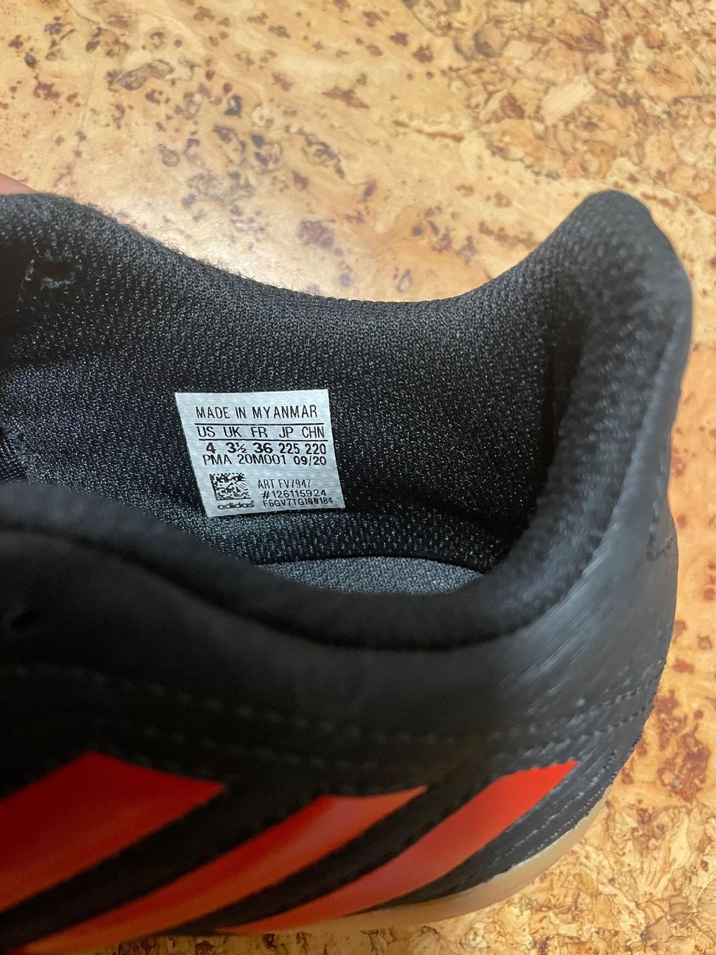 Adidas Scarpe per ragazzi: Adidas Hallenschuhe Gr. 36 – Usato da Winterthur venduto da Leila014 1