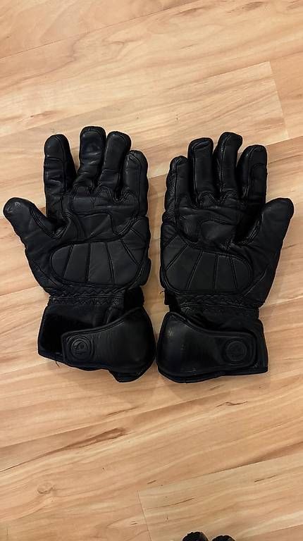 Gants & mitaines : Motorradhandschuhe – D'occasion à Ennetbaden par Nerk 1