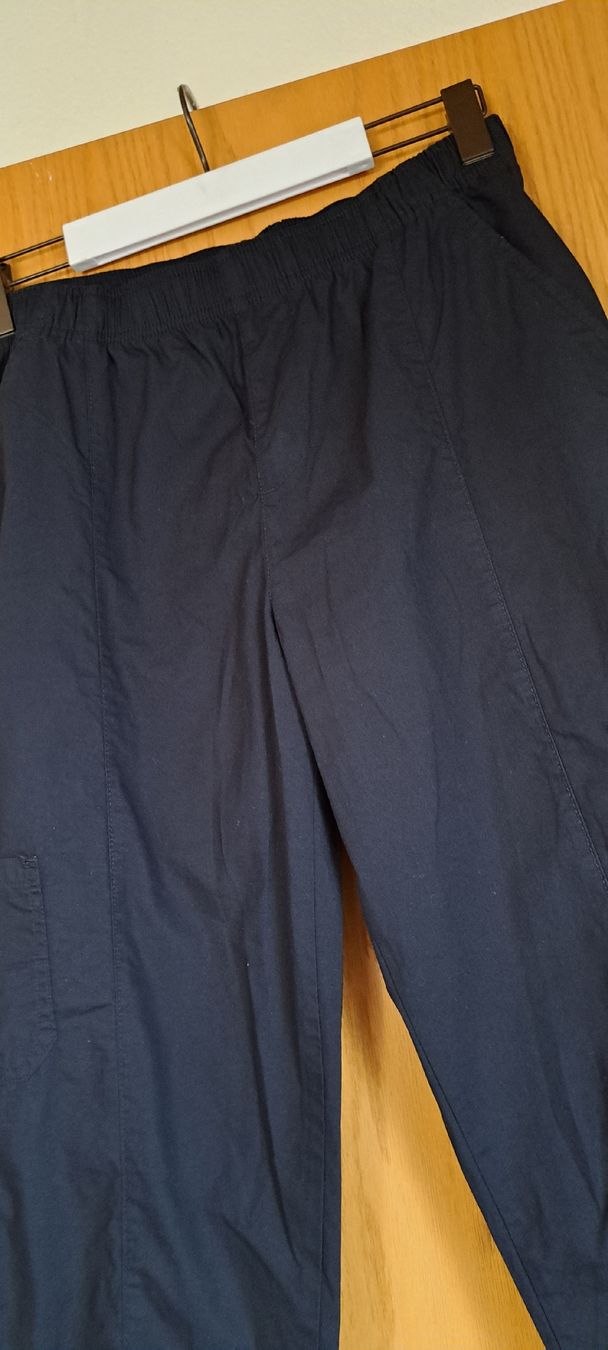 Hosen: Chicorée Hose Gr.S – Gebraucht aus Thalheim AG von Bekuadma 1