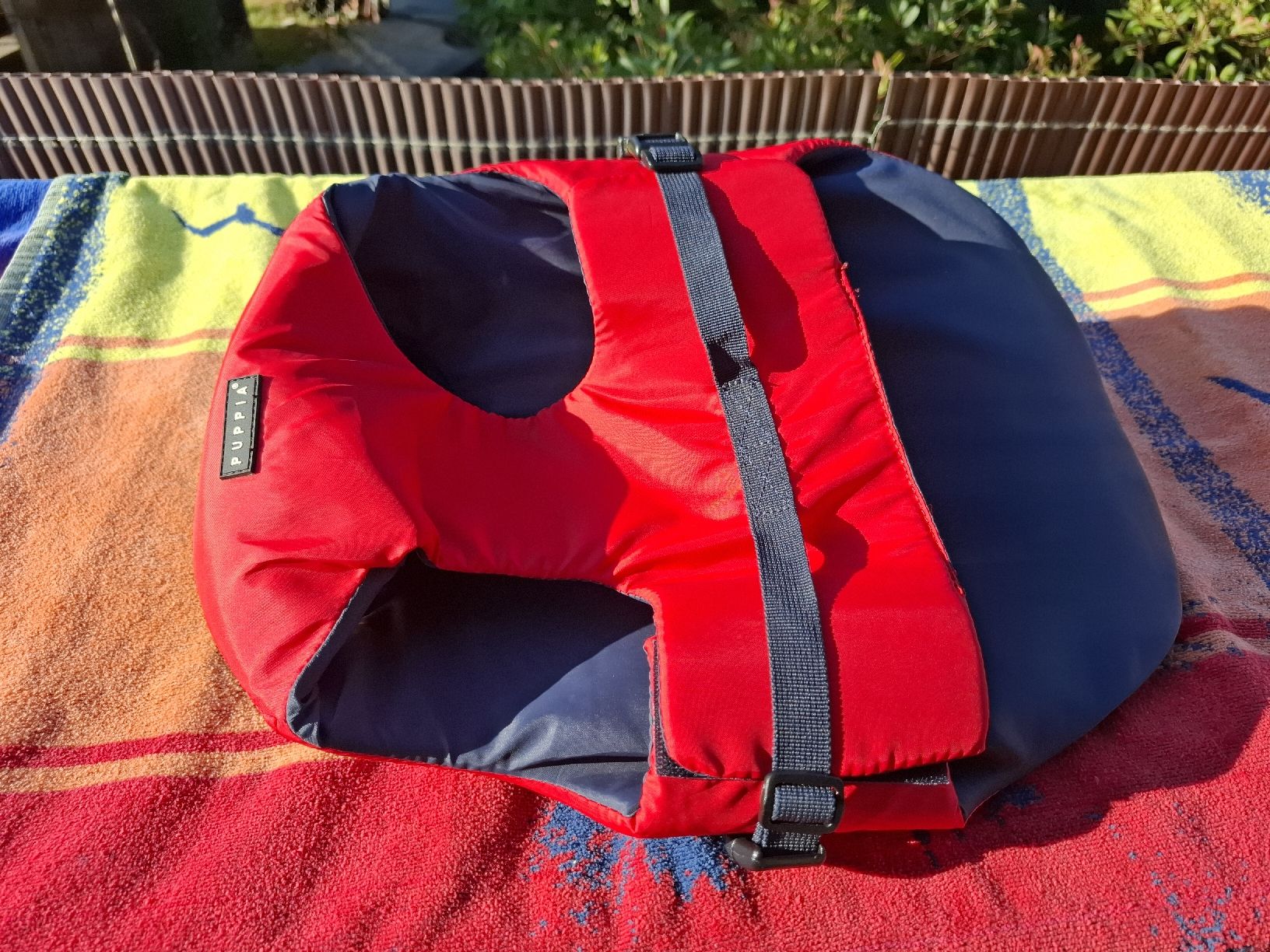 Schwimmwesten: Schwimmweste Hund rot Grösse M neu – Neu (gemäss Beschreibung) aus Kallnach von Saratoga03 4