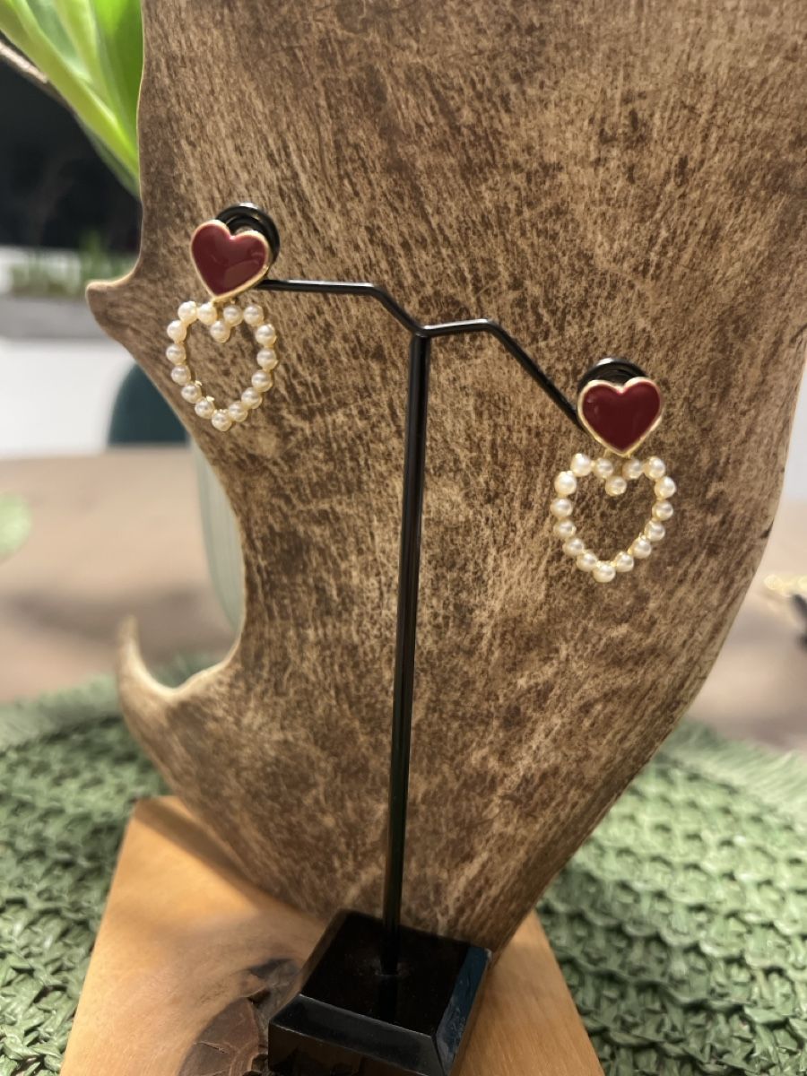 Ohrringe & -stecker: Suesse Herz Ohrringe mit Perlen-Details – Neu (gemäss Beschreibung) aus Seon von Sunny-Schmuck78