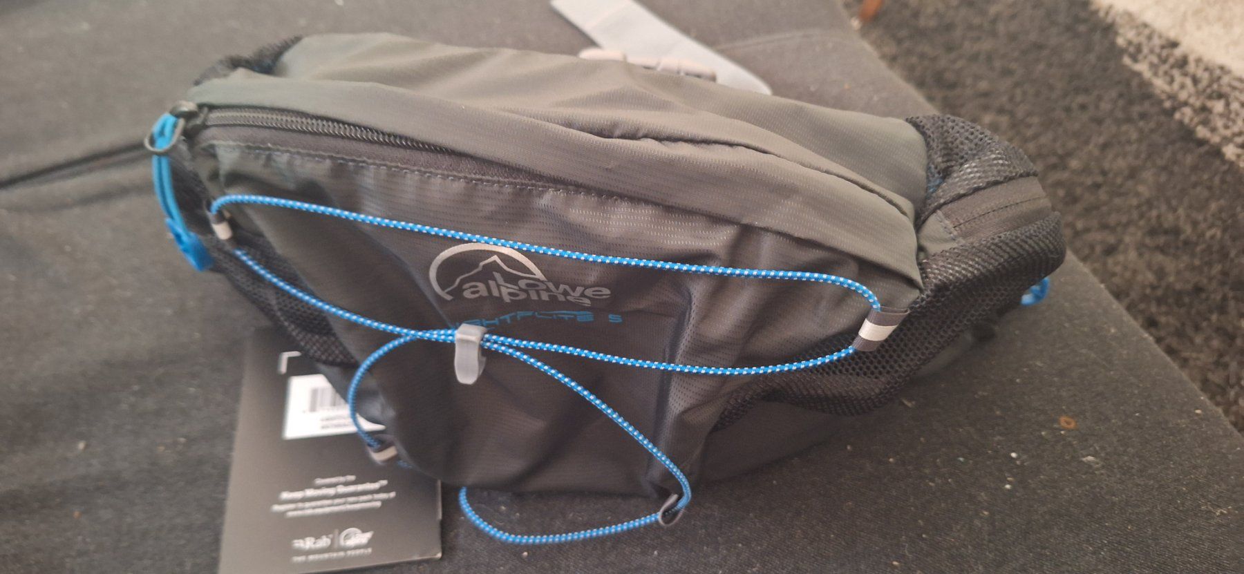 Lowepro Taschen: Lowe Pro Liteflite 5 banane sac NEUF – Gebraucht aus Carouge GE von lorelore1964