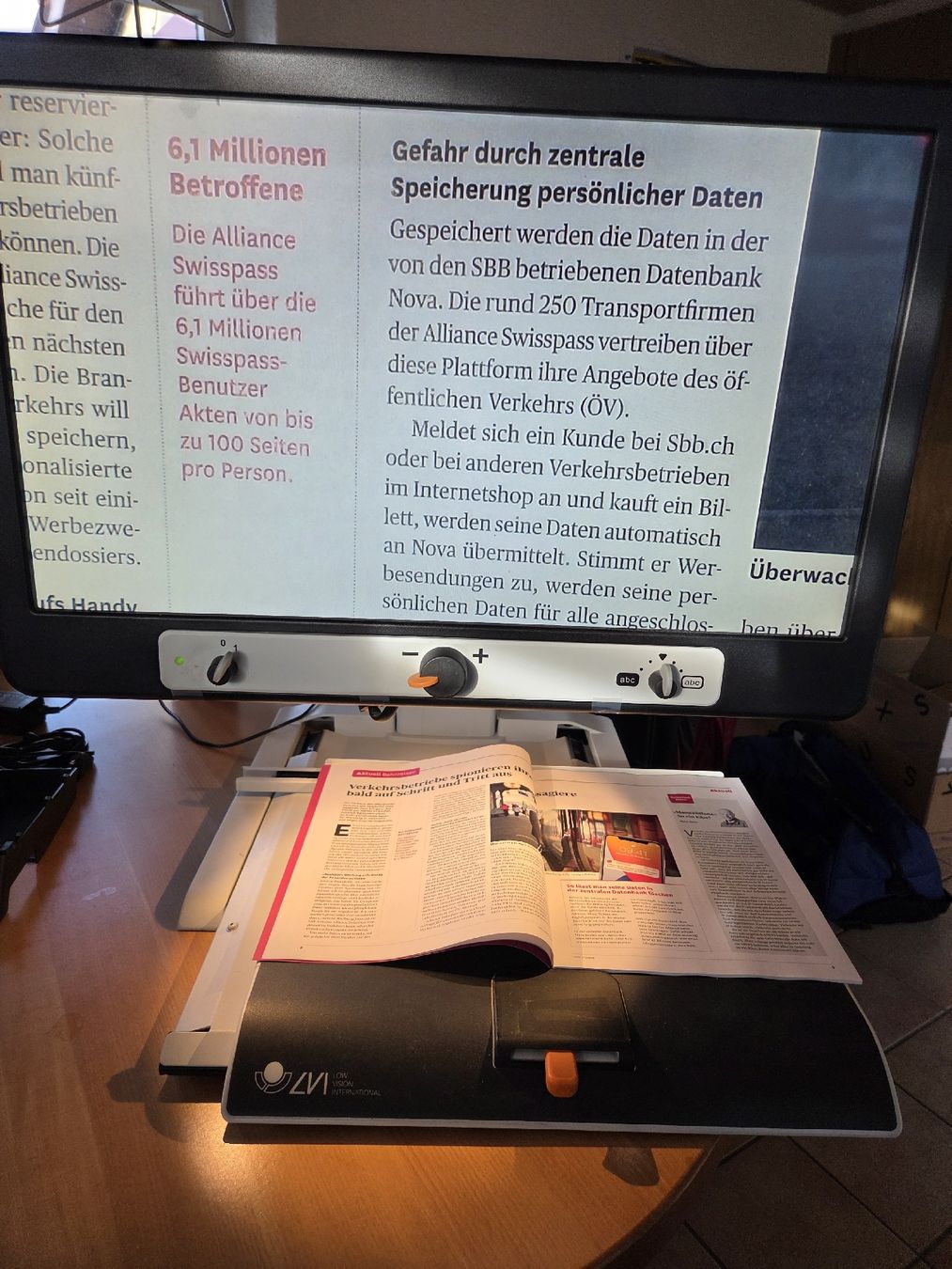 Autres optique: Lesegerät Magnilink Vision MLVBASIC HD23 – D'occasion à Rickenbach Sulz par Kodachrom 2