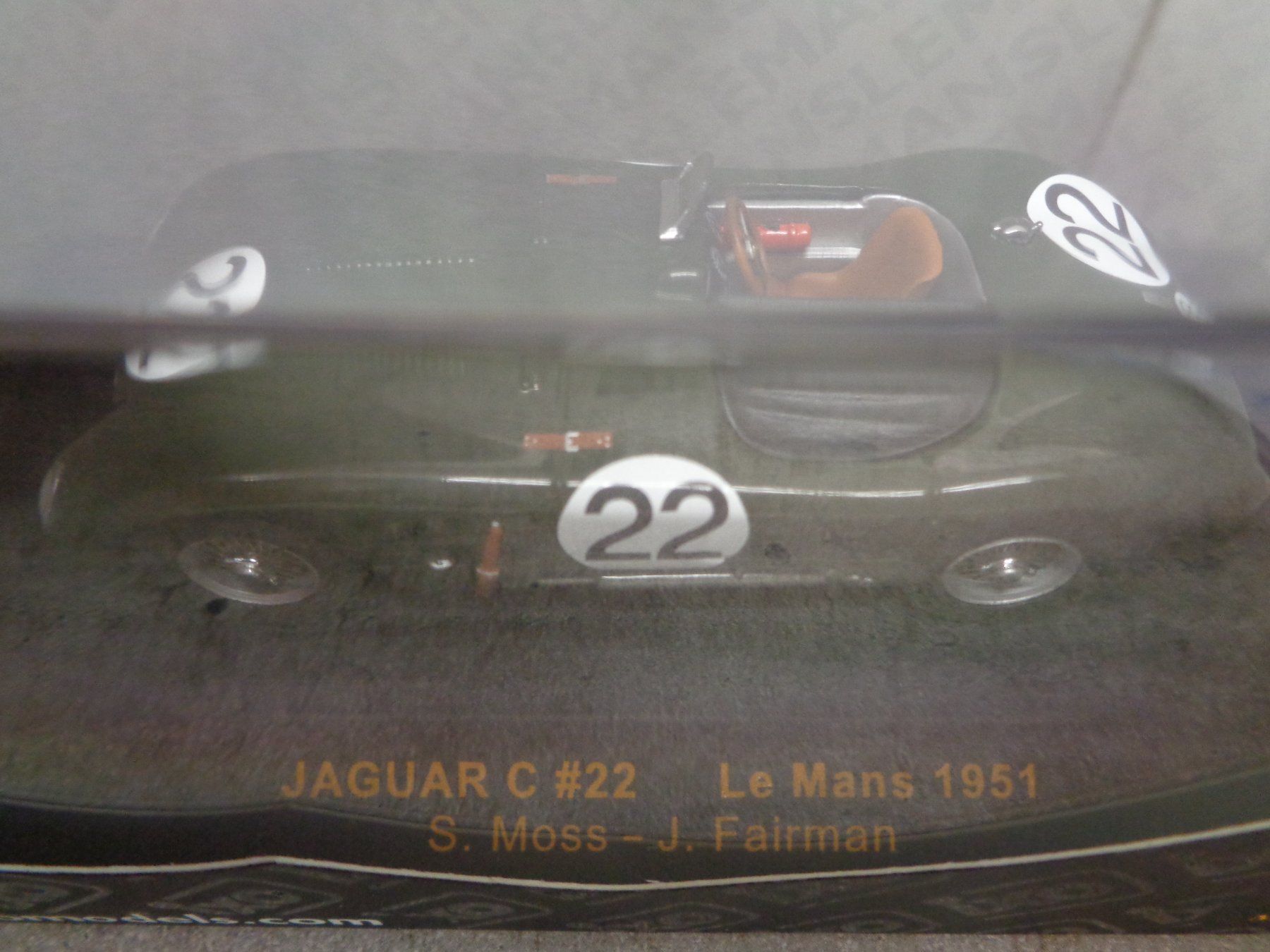 Jaguar Modellini d'auto: Ixo 1:43 Jaguar C Le Mans 1951 – Nuovo e nell'imballaggio originale da Reconvilier venduto da rallycar 3
