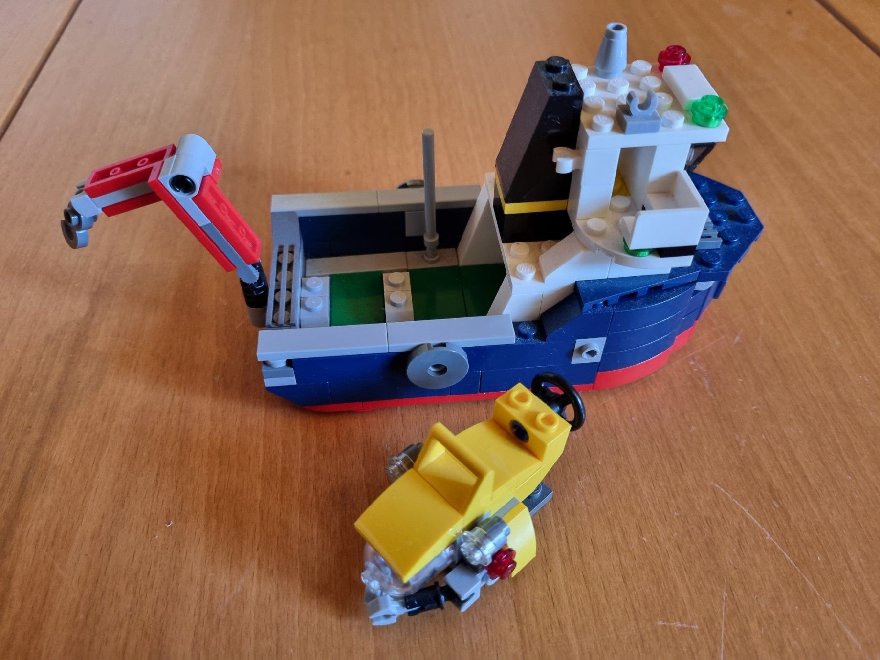 Lego Giocattoli: Lego Schiff mit U-Boot – Usato da Eschenz venduto da Bibas1 1