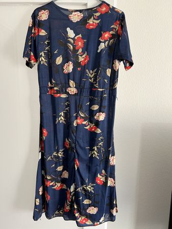 Sommerkleid blau Blumenmuster Gr. 42