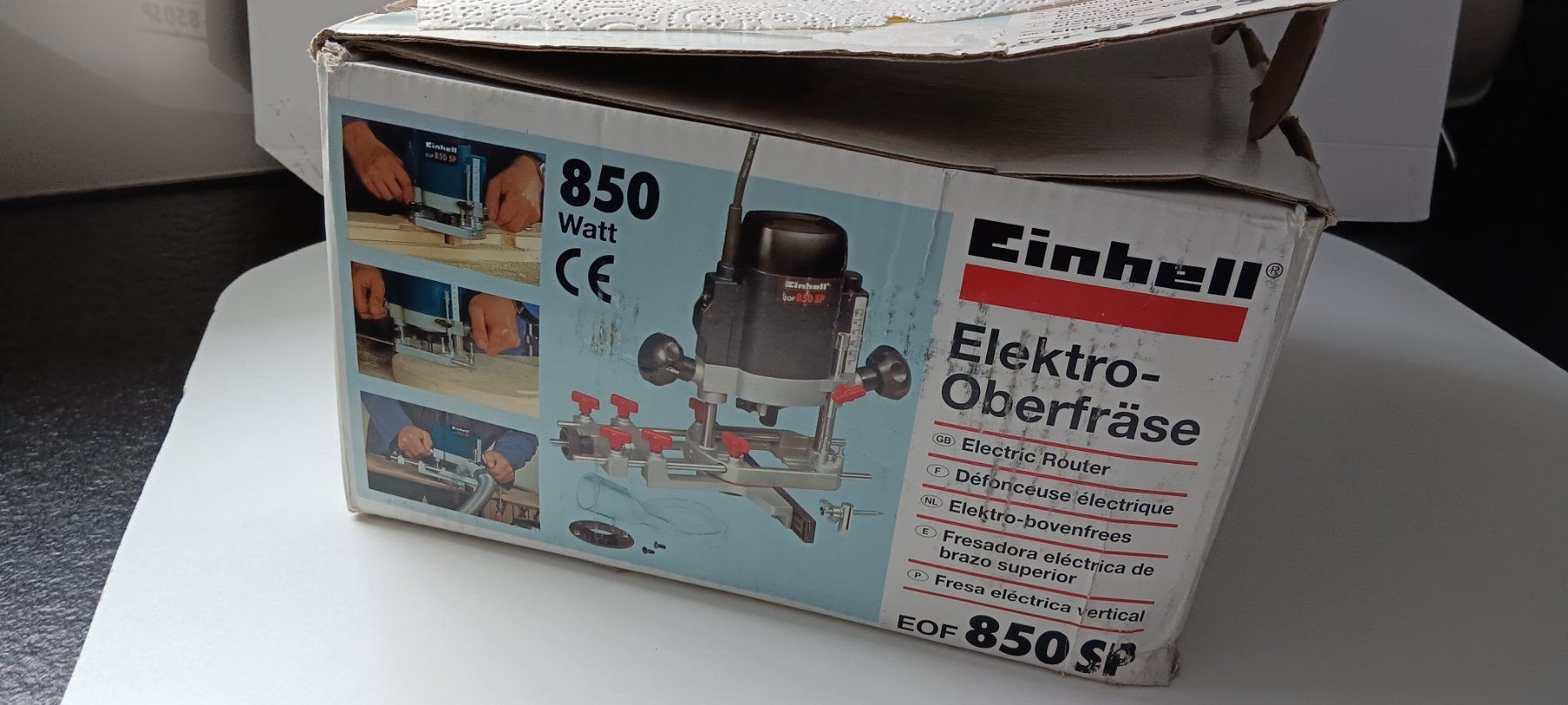 Einhell Tutte le macchine: Elektro-Oberfräse 850 SP / Einhell / 850 Watt / Ab 1.- – Usato da Biberist venduto da Devision01 5