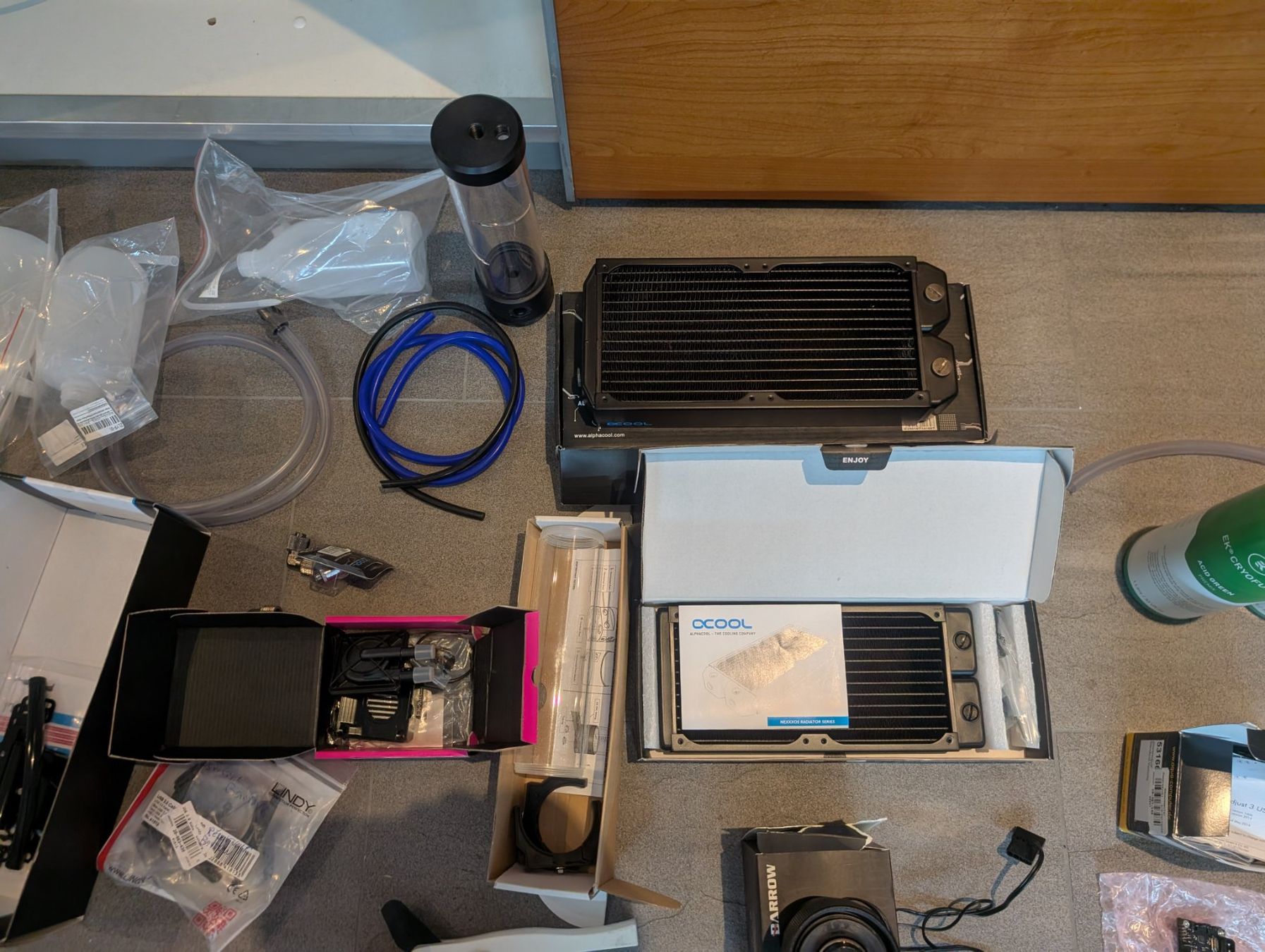 Composants électroniques: Div. Custom Loop Komponenten, Teilweise neu und ungebraucht – D'occasion à Schwarzenegg par Chiesa 7