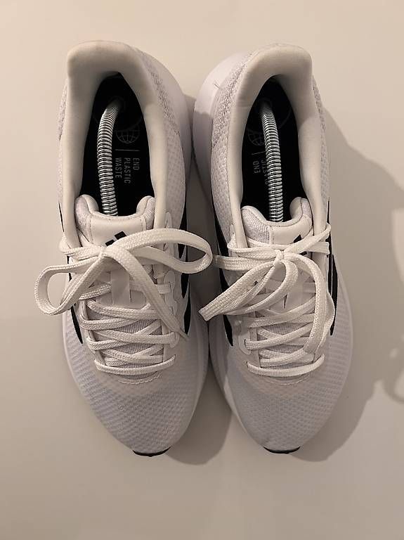 Scarpe da uomo: adidas Performance RUNFALCON 3.0  Laufschuhe  Grösse 40 – Usato da Niederhasli venduto da cau_2v79 1