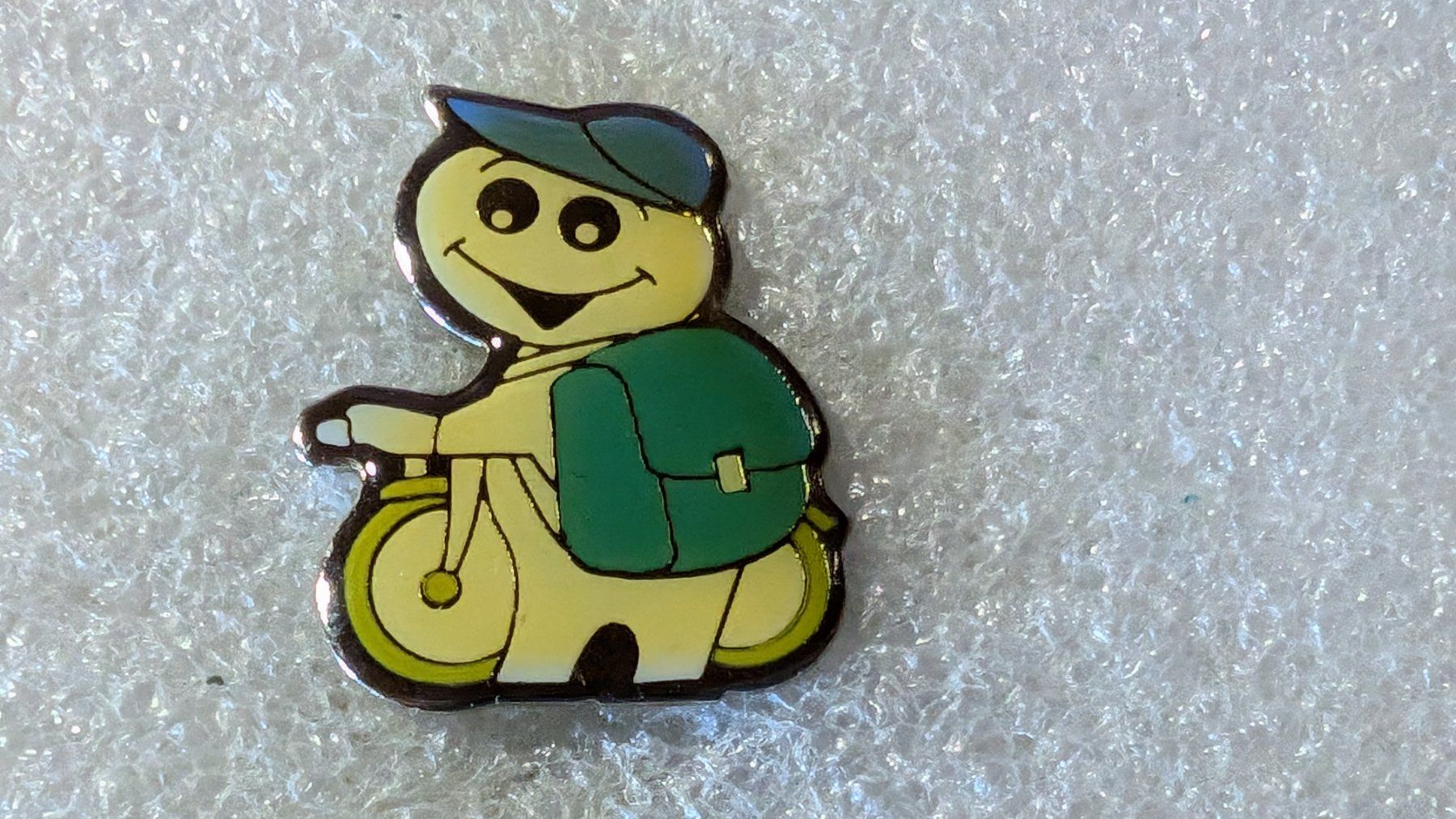 Placchette & Badge: Ansteckpin 227: Maga Bio – Usato da Oppligen venduto da Pin-Fall-Shop