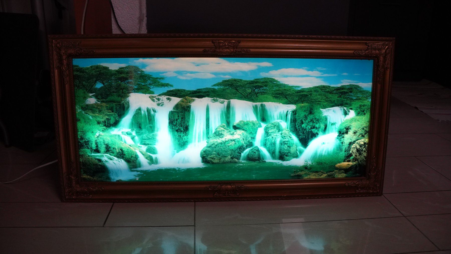 Tutte le decorazioni: Sehr schöne bilderrahmen mit licht – Usato da Kollbrunn venduto da ktngttaa 2